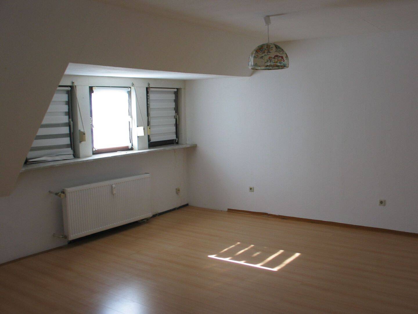 Mietwohnung, 1 Zimmer, 35 m², in Erlangen, 91058 Erlangen (Bruck Eltersdorf Erlangen-Süd Sebaldussiedlung Tennenlohe)