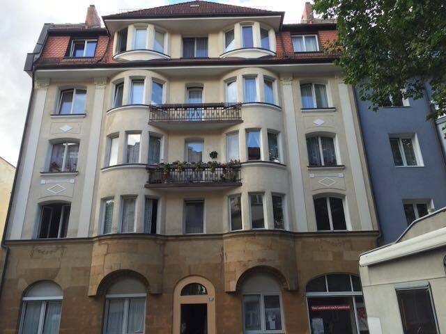 Große 2-Zimmerwohnung im EG (Erdgeschoss), 90439 Nürnberg (Großreuth bei Schweinau Schweinau Sankt Leonhard Sündersbühl)