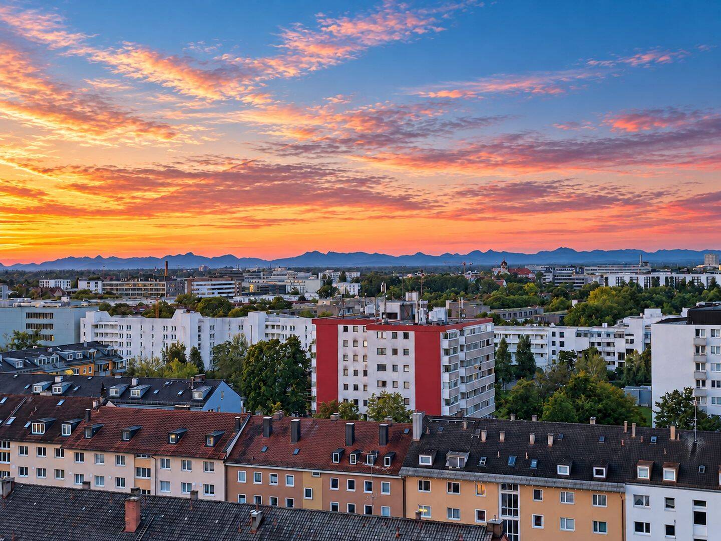 München zu Füßen. Die Alpen im Blick., 81369 München (Sendling Sendling-Westpark Thalk. Obersendl.-Forsten-Fürstenr.-Solln)