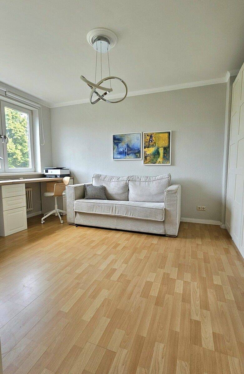 Hauptstadtmakler-Bezugsfreie Wohnung mit Balkon in Top-Lage, 12107 Berlin (Tempelhof-Schöneberg)