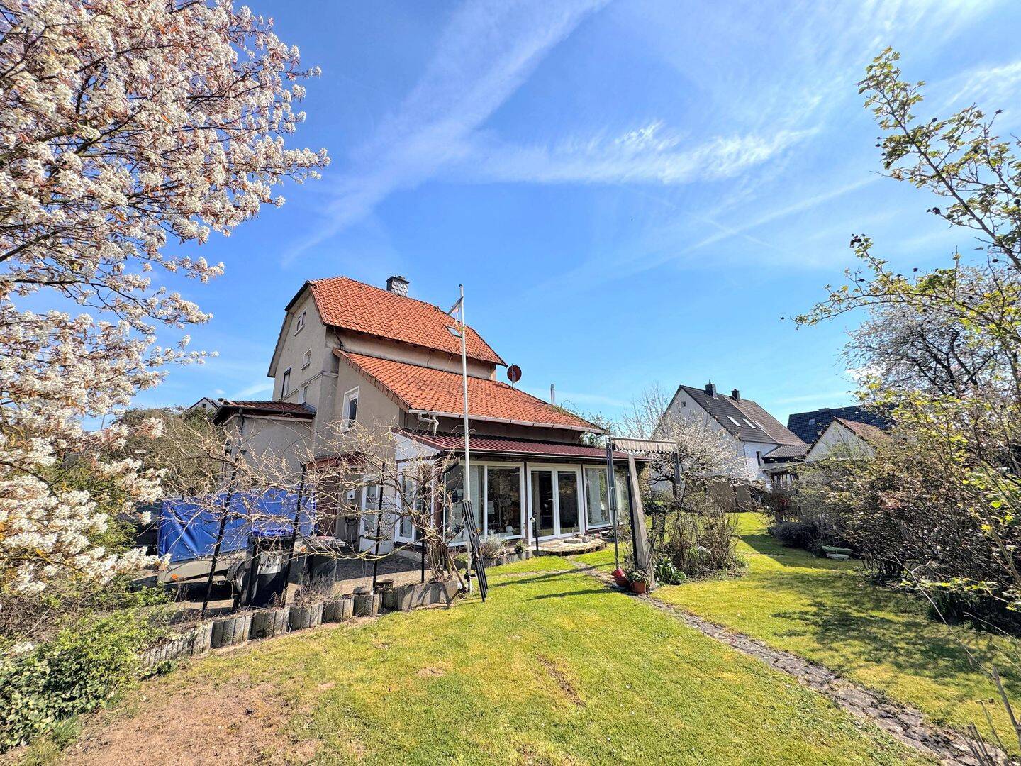 Einfamilienhaus mit großem Grundstück und vielseitigen Möglichkeiten, 37574 Einbeck