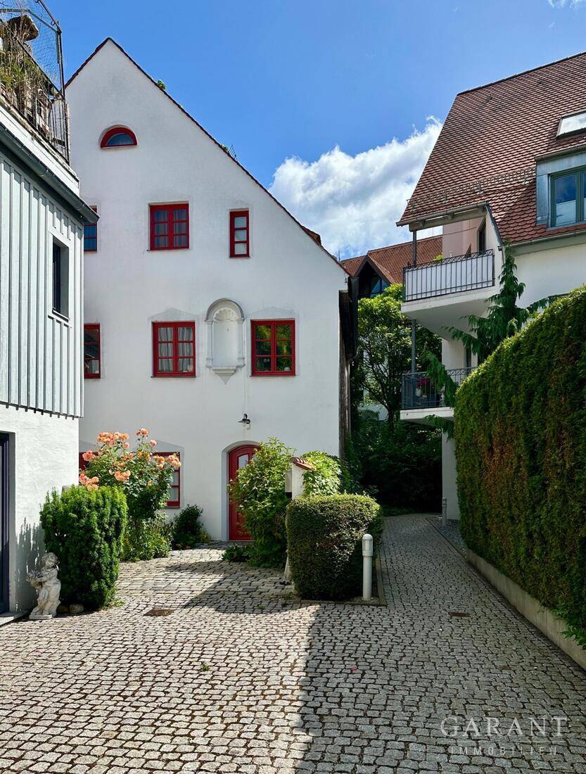 Einzigartiges historisches Wohnerlebnis am Rande der Augsburger Altstadt, 86152 Augsburg (Innenstadt)