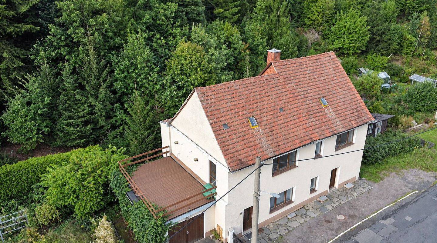 Großzügiges Einfamilienhaus – 7 Zimmer, Balkon, Garten, Garage und ca. 4.970 m² Grundstücksfläche, 9633 Halsbrücke