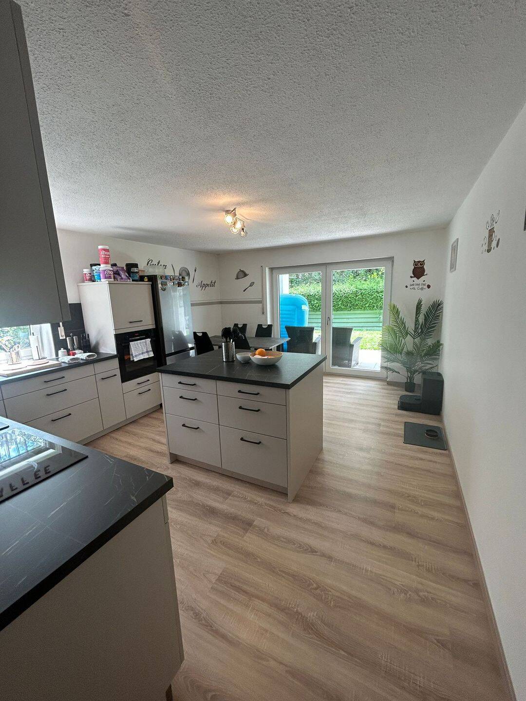 tolle 3-Zimmer Erdgeschosswohnung mit Garten, 94486 Osterhofen