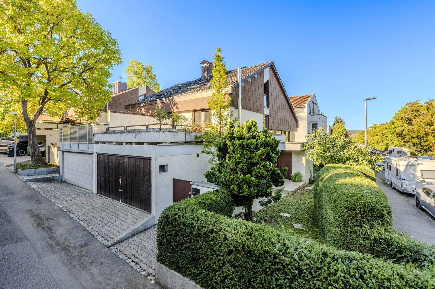 Besonderes Atelierhaus mit Galeriecharakter und viel Gestaltungspotenzial, 70435 Stuttgart (Stammheim Zuffenhausen)