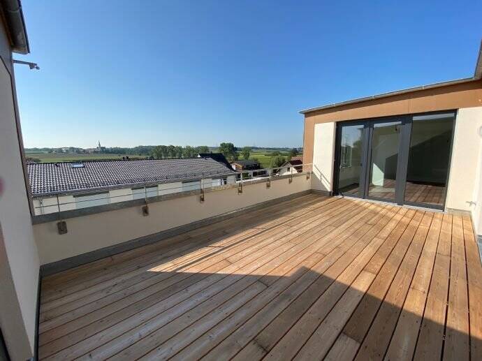 Urbaner Schick mit Alpenblick: 140-qm-Penthouse-Wohnung mitten im Grünen, 84416 Taufkirchen (Vils)