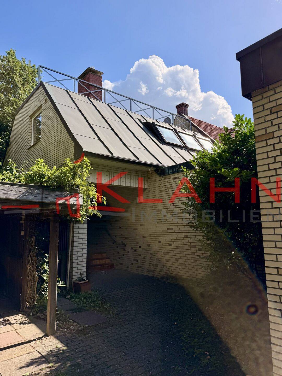 Ein ganz besonderes Zuhause mit Einliegerwohnung mitten in Wedel, 22880 Wedel