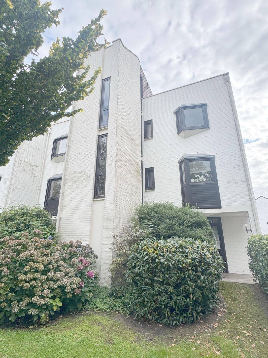 Drei-Zimmer Maisonette-Wohnung mit Balkon, Küche und Garage in ruhiger Lage in Horn, 28359 Bremen (Horn Lehe)