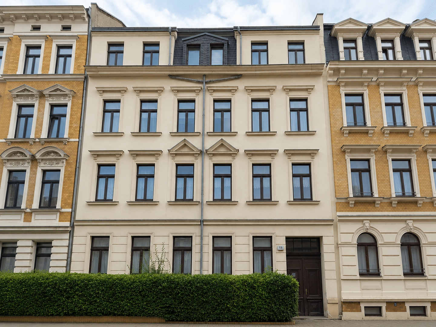 Charmante vermietete 2-Zimmer-Altbauwohnung mit Balkon in Gohlis-Süd, 4155 Leipzig (Gohlis-Mitte Gohlis-Süd)