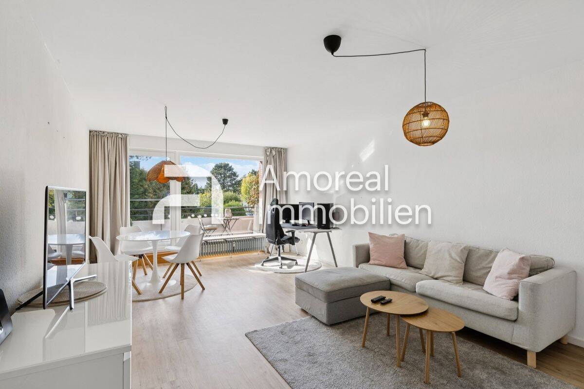 Modernisierte freie Wohnung mit Stellplatz und großer Loggia in Südwest-Ausrichtung, 22880 Wedel