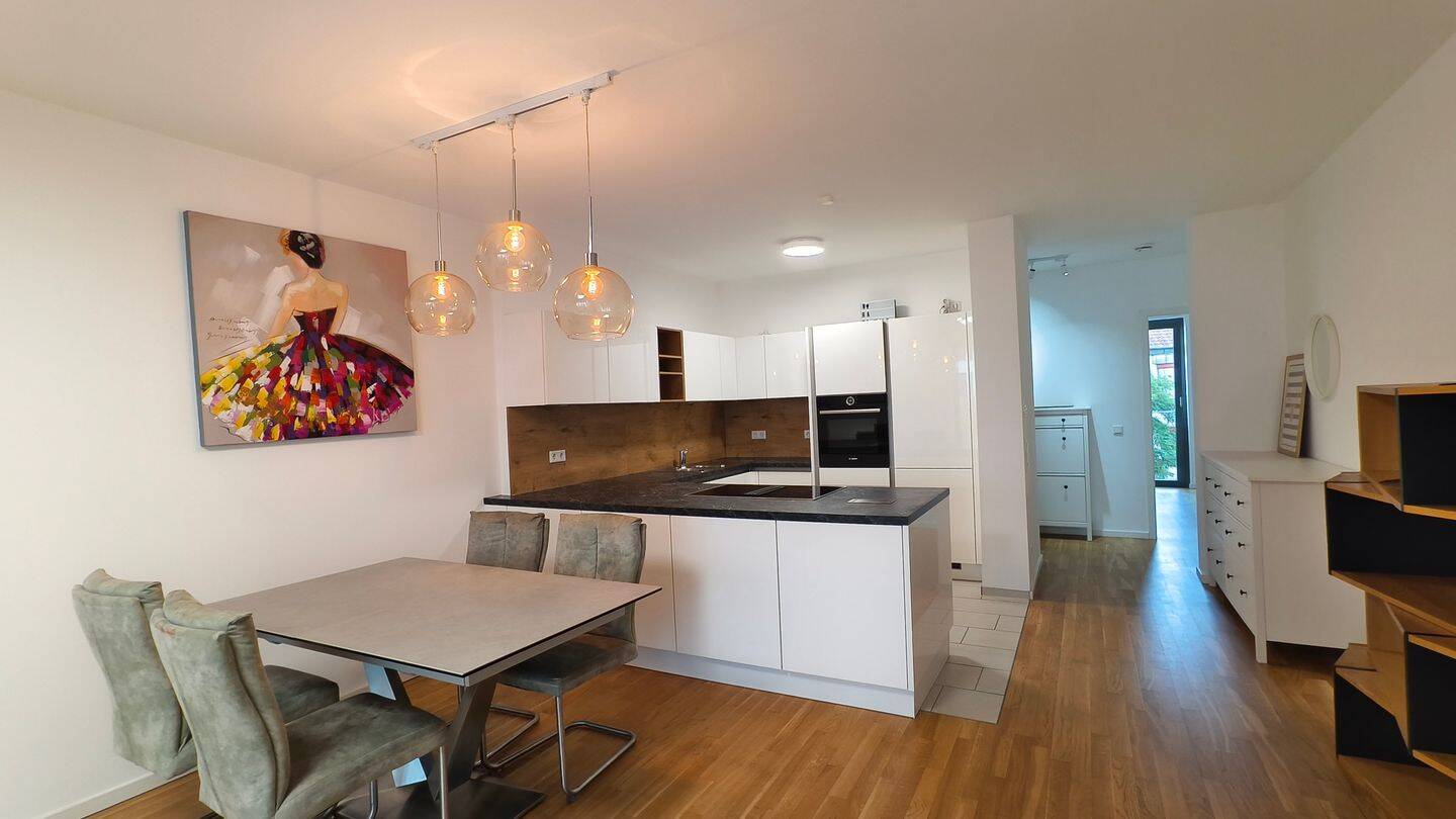 Hochwertige möblierte Wohnung mit Garten in Top-Lage, 65451 Kelsterbach