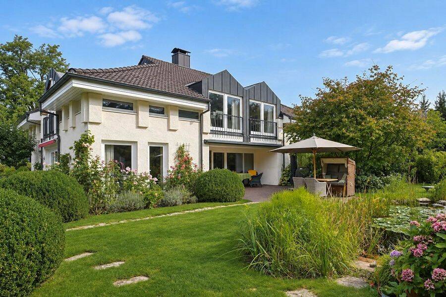 Großzügiges Architektenhaus mit separater Einliegerwohnung!, 29223 Celle