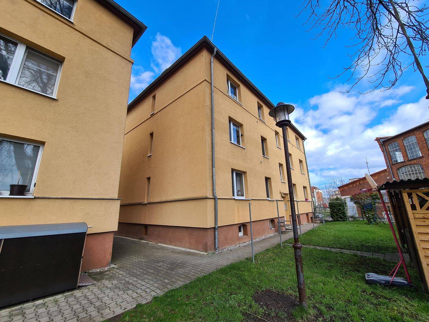3-Raumwohnung in Halle (Saale) – Ammendorf, 6132 Halle (Saale) (Ammendorf-Beesen Planena Radewell-Osendorf Silberhöhe)