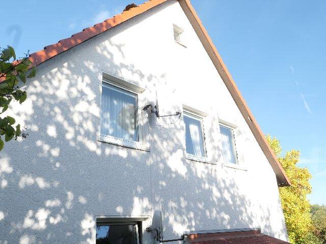 Hier ist ein barrierefreies Erdgeschoss in einem modernisiertem Haus mit Garage & Garten vorhanden!, 31812 Bad Pyrmont