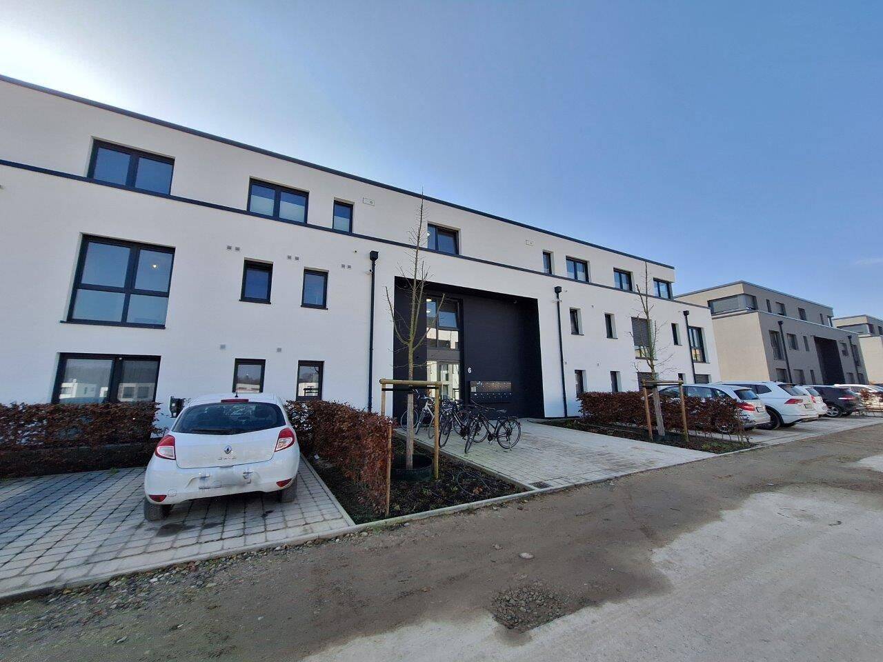3 Zimmer Wohnung mit kleiner Terrasse im Erdgeschoss, 33609 Bielefeld (Baumheide Innenstadt Schildesche)