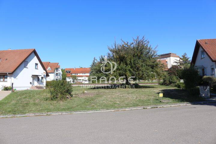 VOLL ERSCHLOSSENES BAUGRUNDSTÜCK – SOFORT BEBAUBAR & OHNE ERSCHLIESSUNGSKOSTEN!, 72379 Hechingen