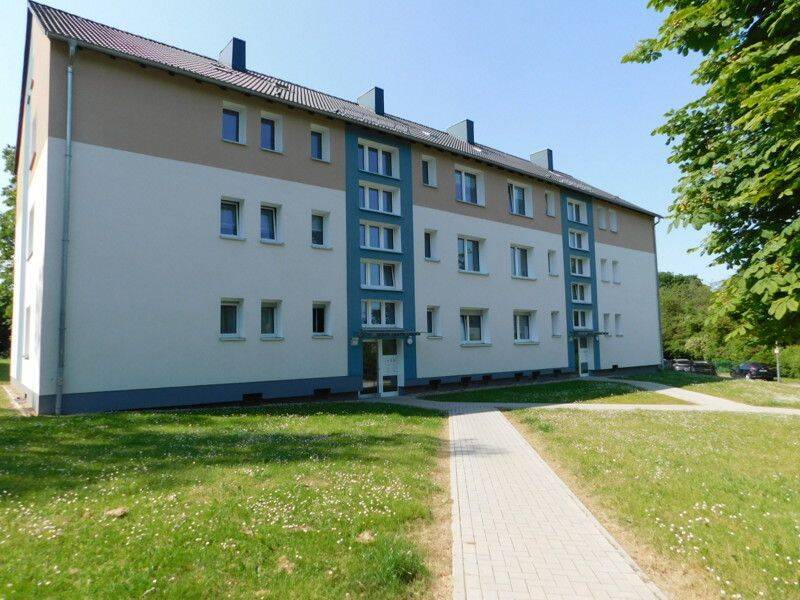 Frisch renovierte 2-Zimmer-Wohnung mit Balkon, 42549 Velbert