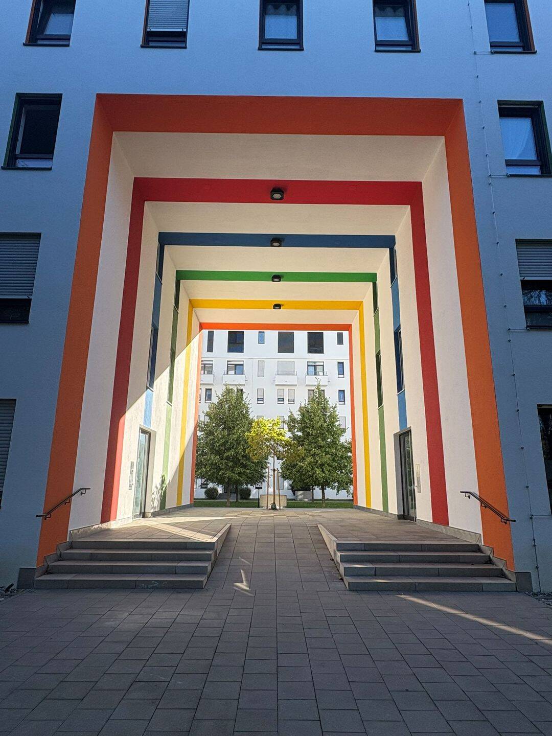 Moderne 2-Zimmer-Wohnung mit Balkon direkt am Stadtpark, 84489 Burghausen