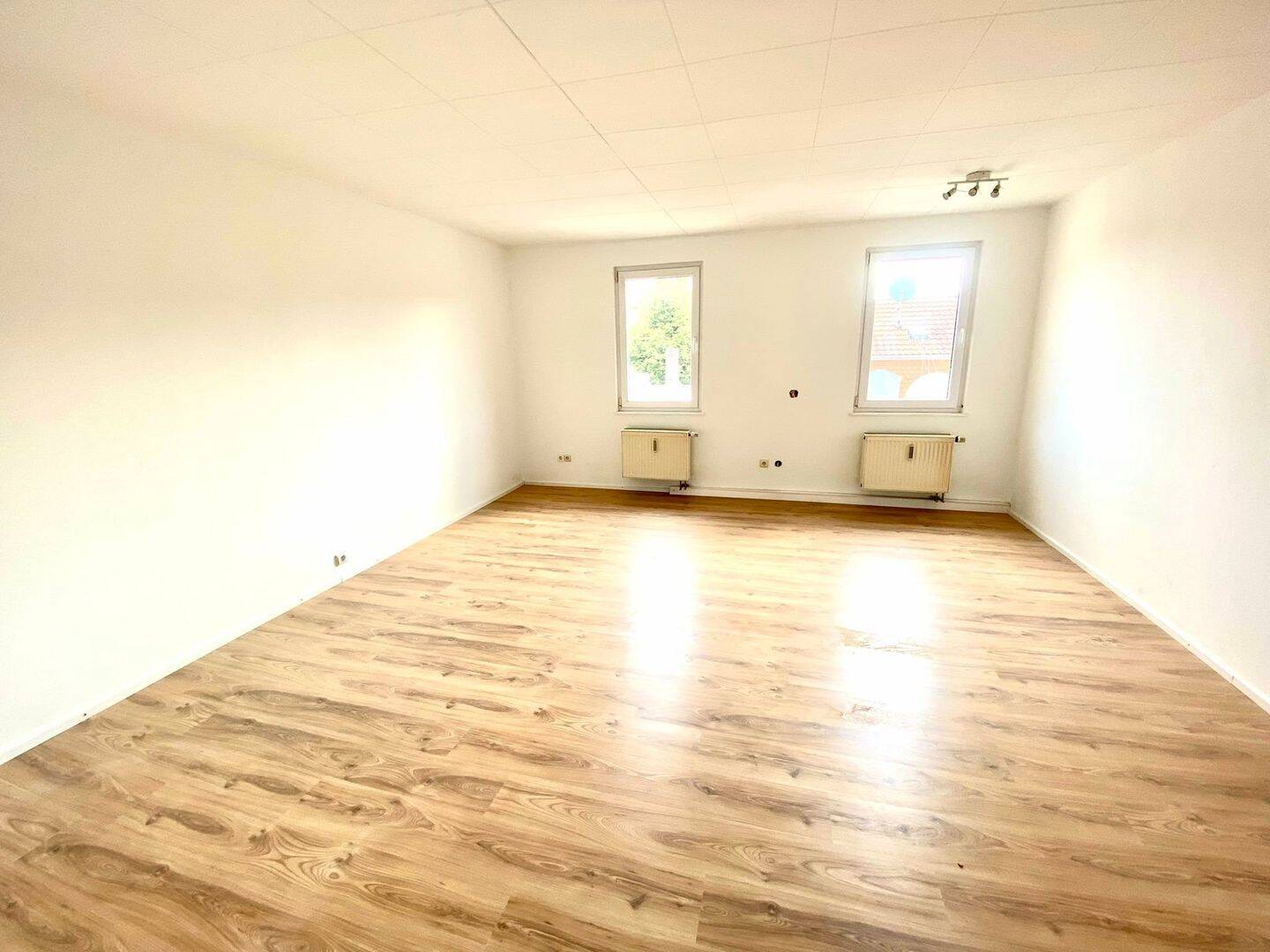 3-Zimmer-Wohnung, sehr centrale Lage zur Innenstadt., 90478 Nürnberg (Dutzendteich Gleißhammer Glockenhof Sankt Peter Zerzabelshof)