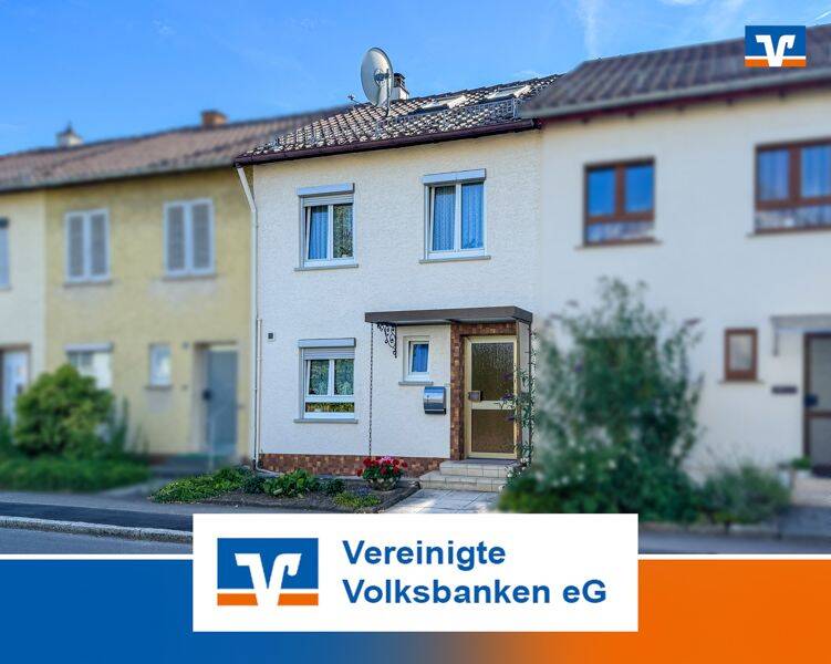 Gepflegtes Reihenmittelhaus mit Garten und Garage zu verkaufen., 72760 Reutlingen