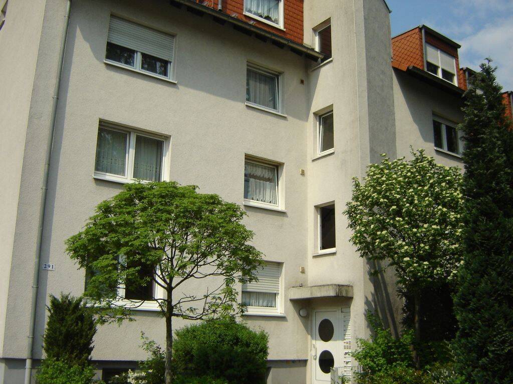 Gepflegte Dachgeschosswohnung, 45327 Essen (Katernberg Stoppenberg)