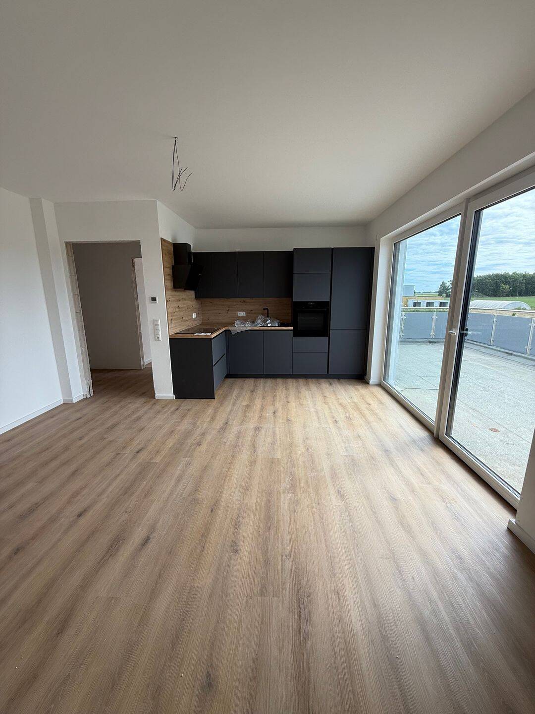 Exklusive 3-Zimmer-Wohnung mit Penthouse-Charakter und großer Dachterrasse, 31515 Wunstorf