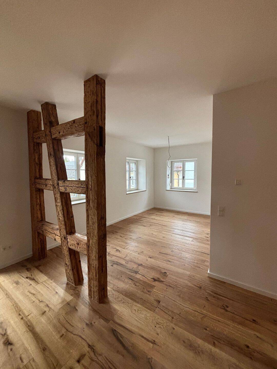 4-Zimmer Wohnung mit Balkon, 91757 Treuchtlingen