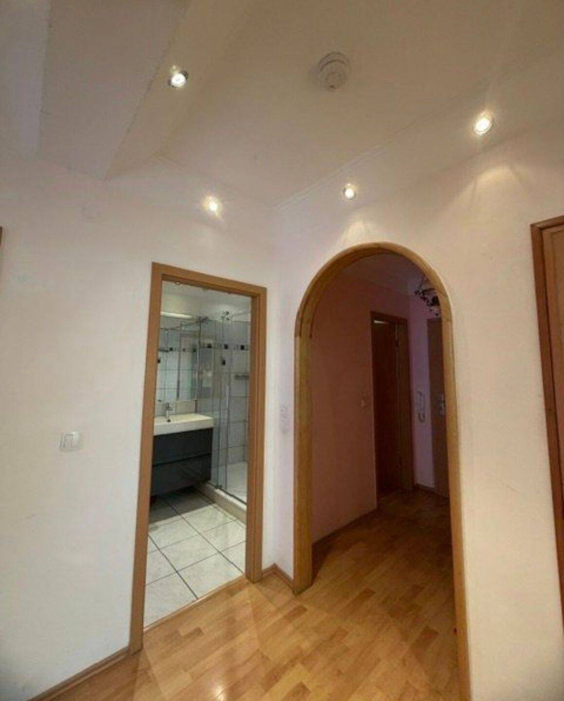 Sofort bezugsfrei: 2 Zimmer mit Balkon und Stellplatz, 12353 Berlin (Neukölln Buckow Gropiusstadt Kolonie Grüner Stern Rudow)