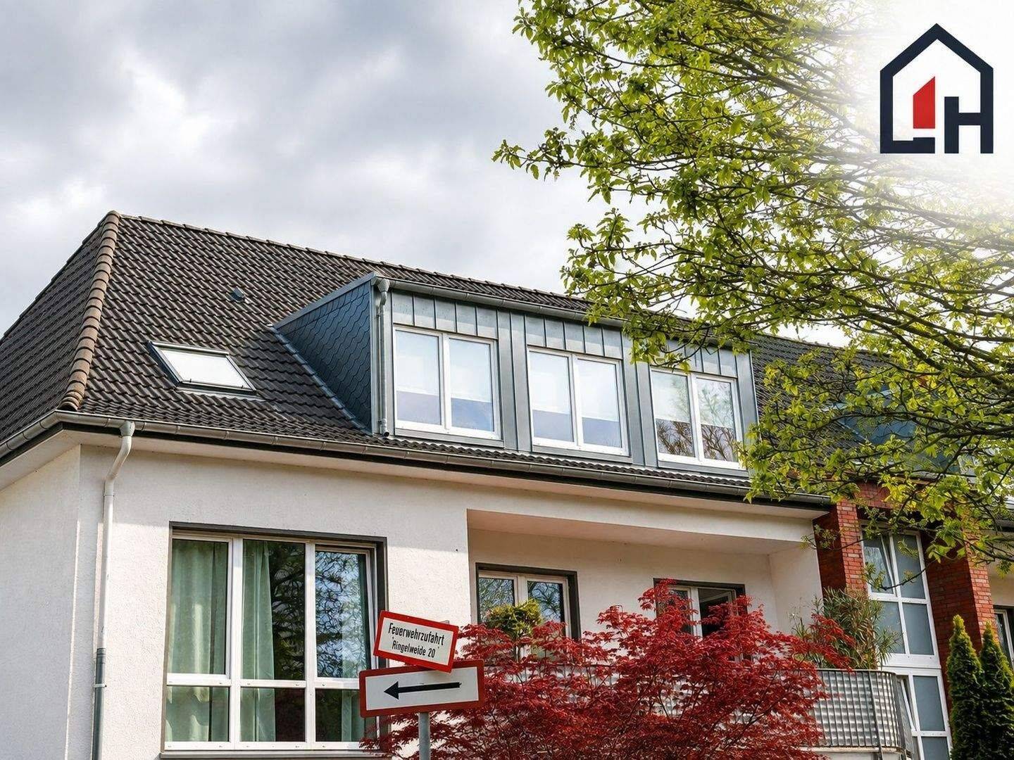 Großzügig wohnen in Düsseldorf-Bilk: 3 Zimmer, hochwertige Einbauküche & Einzelgarage, 40223 Düsseldorf (Bilk Flehe Unterbilk)