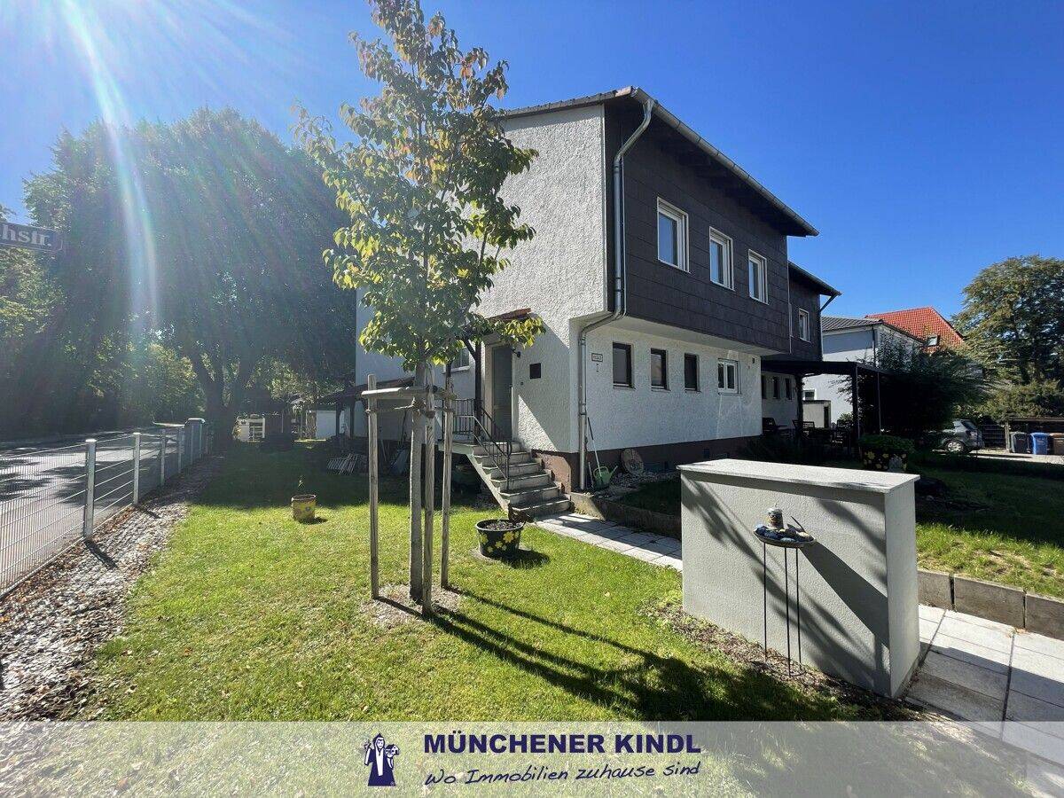 *** Doppelhaushälfte mit sehr viel Potenzial, sehr schönes und großes Grundstück ***, 81249 München (Allach-Untermenzing Aubing-Lochhausen-Langwied Pasing-Obermenzing)