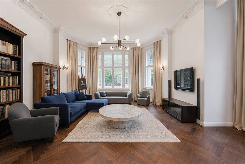 NEUER KP- ERSTKLASSIGE 6 ZI.-GARTEN-MAISONETTE- Haus im Haus -400 qm Ziergrundstück, 14195 Berlin (Steglitz-Zehlendorf)