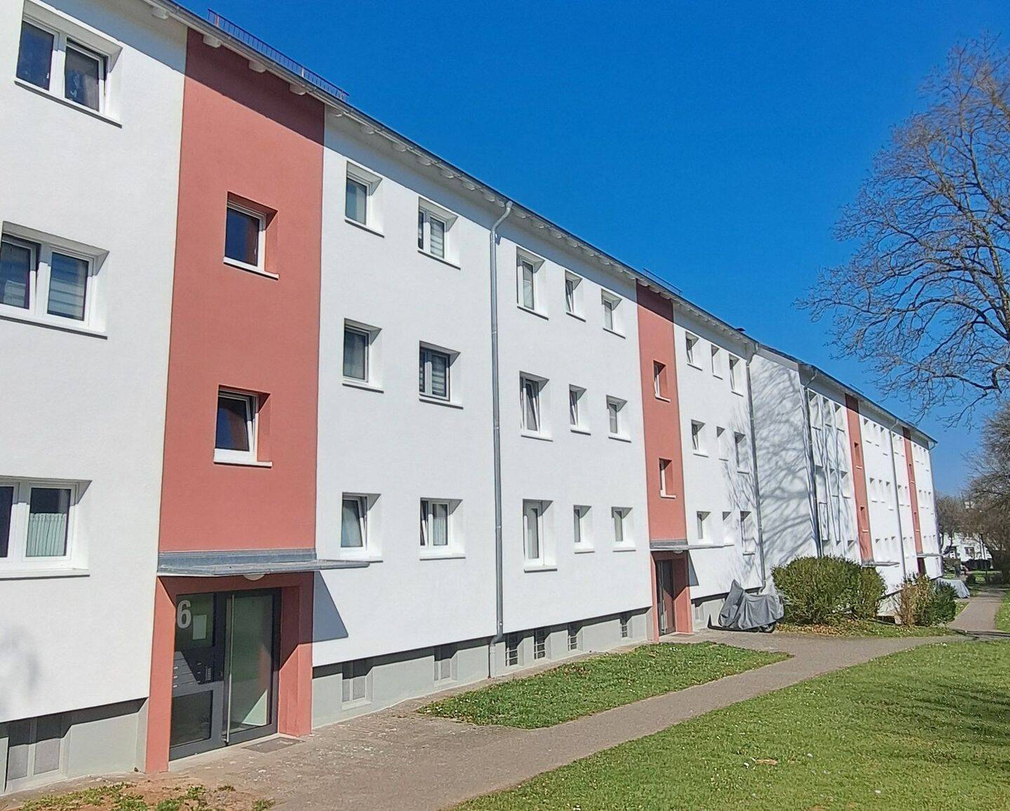 Einziehen und wohlfühlen – charmante 3-Zimmer-Wohnung Nähe des Schulzentrums in Korbach, 34497 Korbach