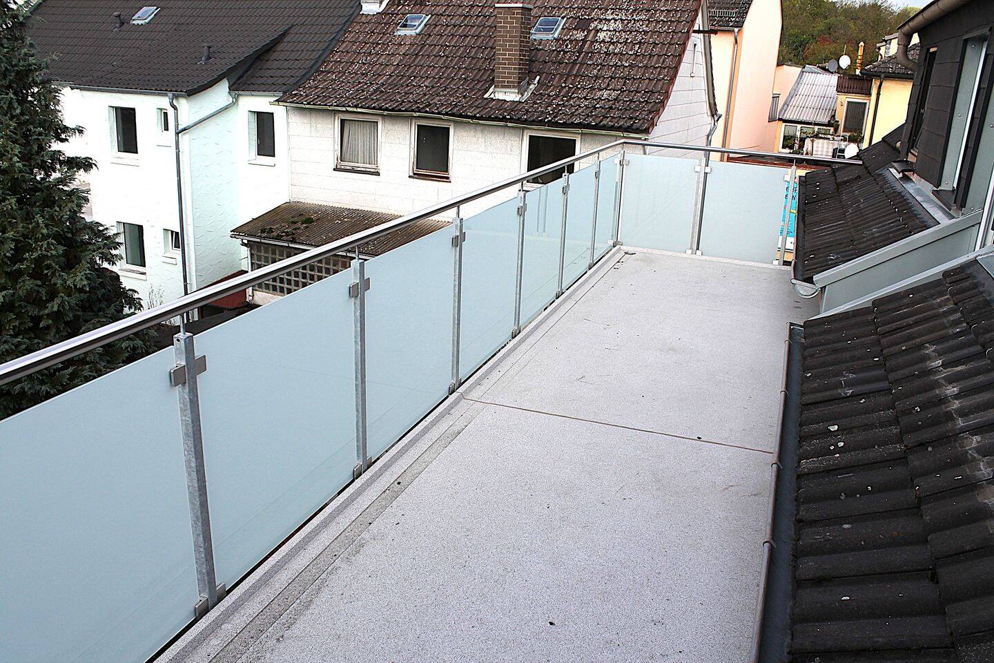 Aschaffenburg Damm: 2,5 ZKB mit Balkon zu vermieten, 63741 Aschaffenburg (Damm Innenstadt Leider Nilkheim Strietwald)