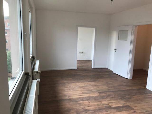 helles Appartement ab 1.12.2026, 40599 Düsseldorf (Benrath Hassels Holthausen Reisholz)