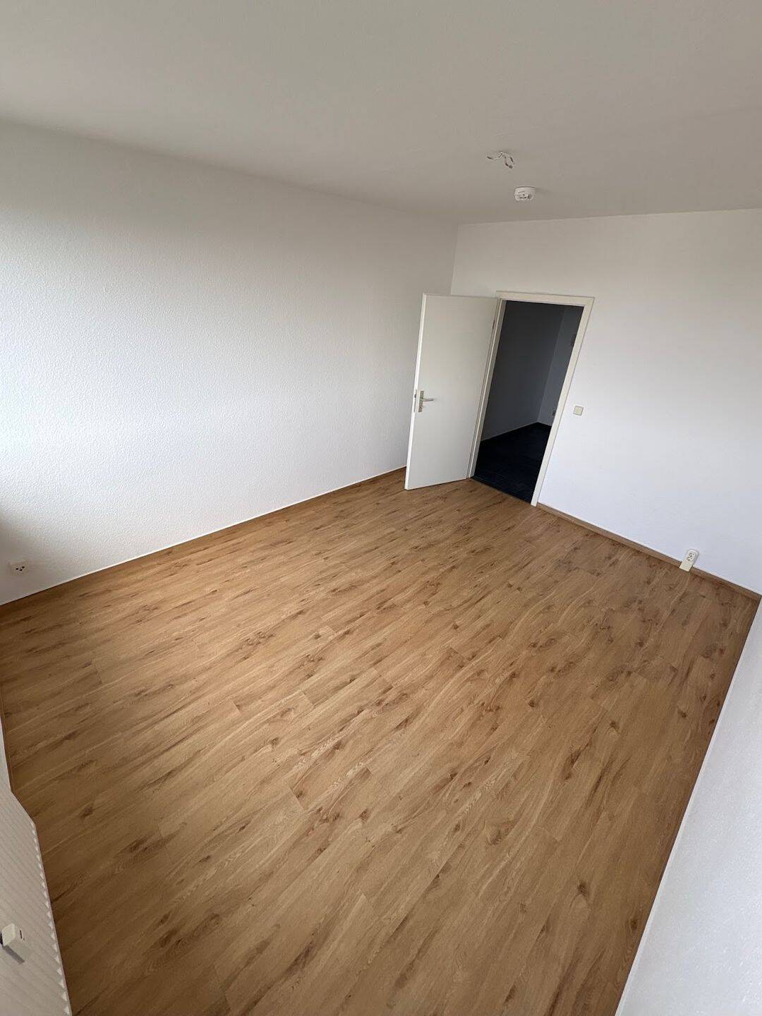 1- Zimmer Wohnung ab sofort – 1010 – Woldegker Straße 30, 17033 Neubrandenburg
