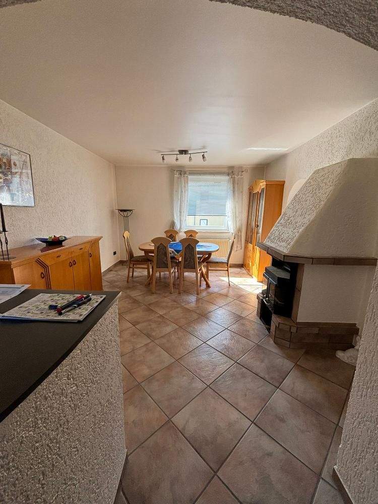 +++ Charmantes, modernisiertes Ein- bis Zweifamilienhaus mit Doppelgarage, Garten, Terrasse und herrlichem Panoramablick +++, 66540 Neunkirchen