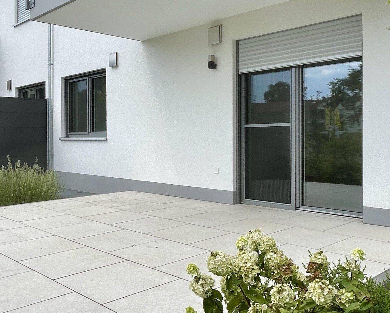 Neuwertige helle EG-Wohnung, mit Gartenanteil, zentrumsnah in Altomünster, 85250 Altomünster