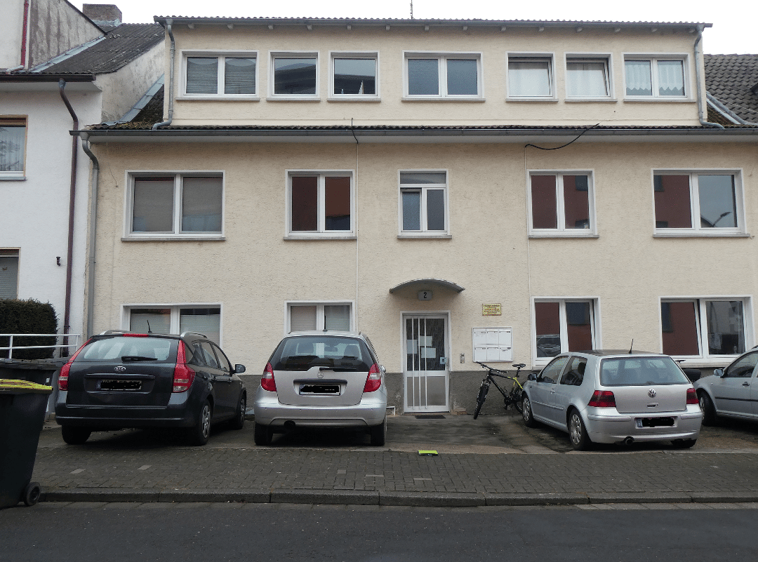 AN STUDENTEN – WG geeignete 3 Zimmer Wohnung nähe Uni Klinik (1034-500600), 35392 Gießen
