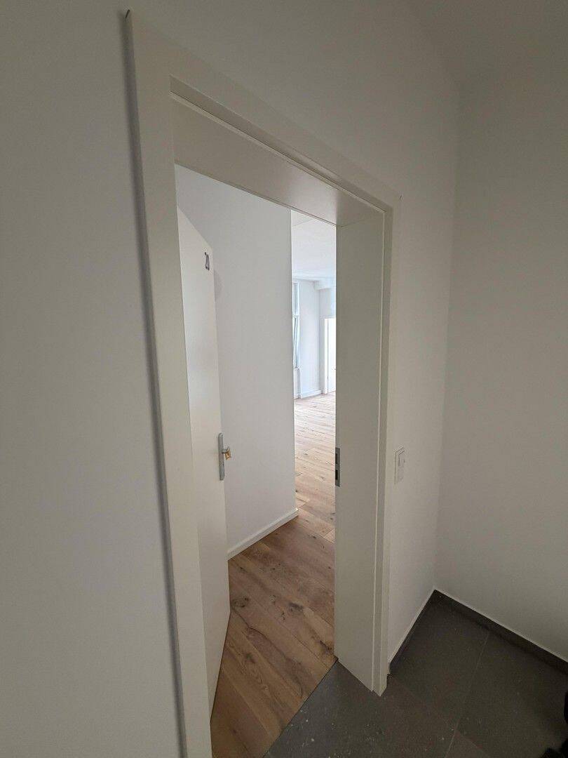 Kernsanierte 2 Zimmer in Stöckach., 70190 Stuttgart (Mitte Ost)