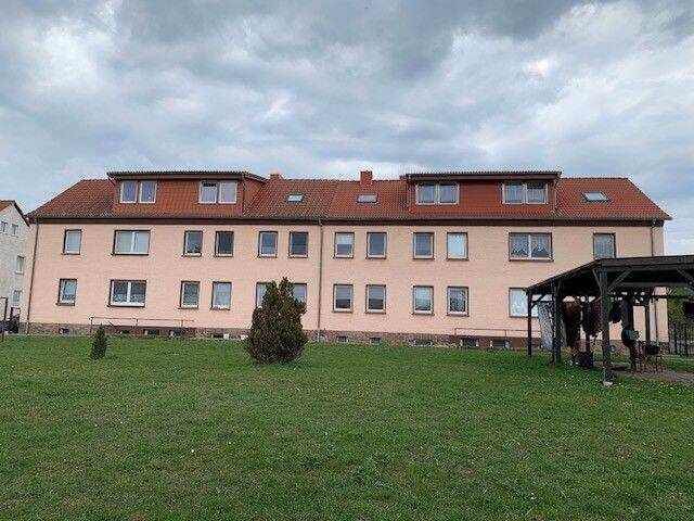 Renovierte 4-Raum Dachgeschosswohnung in Wansleben, 6317 Seegebiet Mansfelder Land