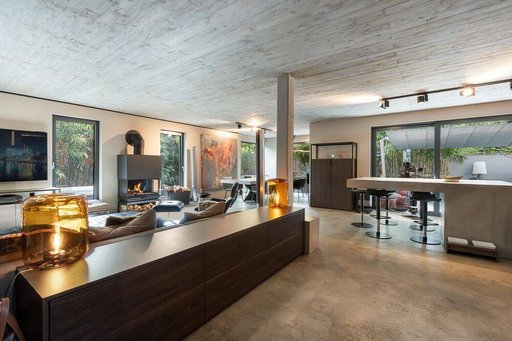 Sachsenhäuser Berg: Exklusives Designer-Refugium mit höchster Effizienz, privatem Luxus und Pool, 60599 Frankfurt am Main (Oberrad Sachsenhausen)
