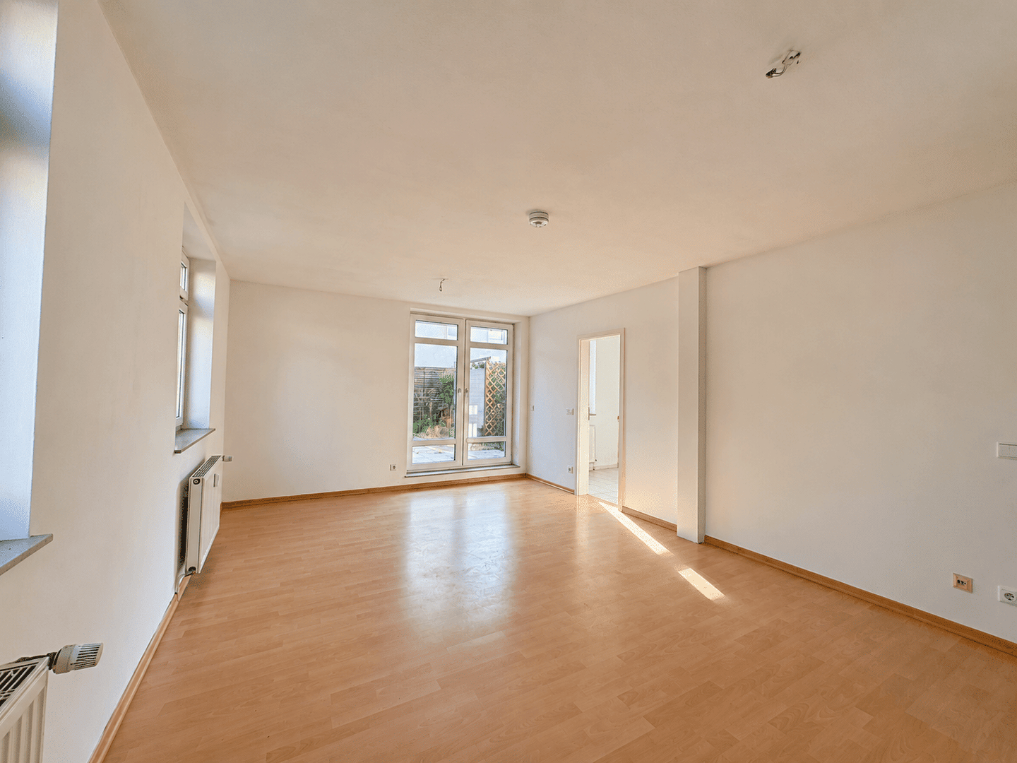 Charmante 1-Raum-Wohnung mit Dachterrasse und Tiefgaragenstellplatz, 4157 Leipzig (Gohlis-Mitte Gohlis-Nord Möckern)