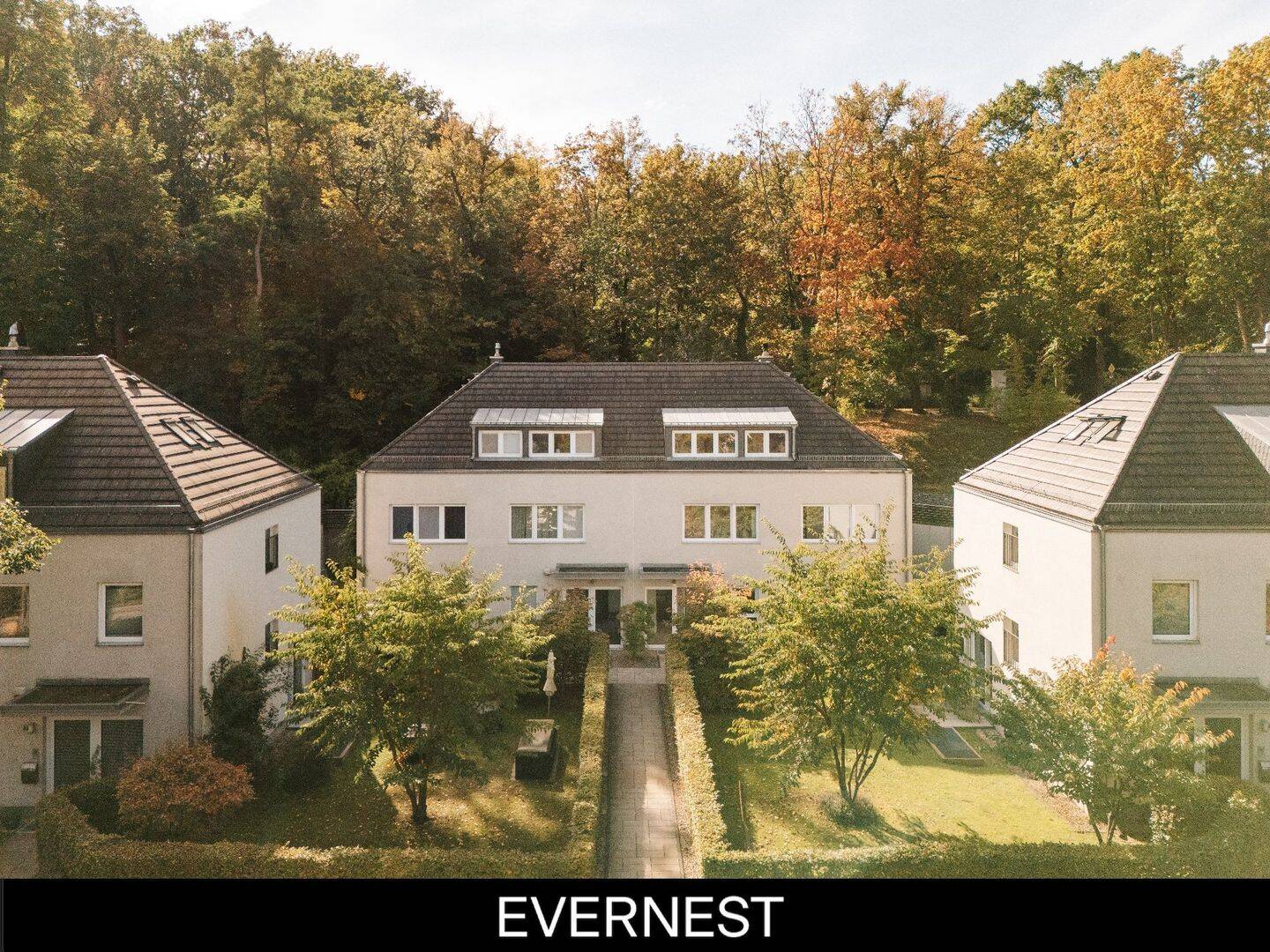 Villenflair am Griebnitzsee – Exklusive Doppelhaushälfte mit ca. 299 m² Wohn- und Nutzfläche, 14482 Potsdam (Babelsberg Nord Babelsberg Süd Klein Glienicke)