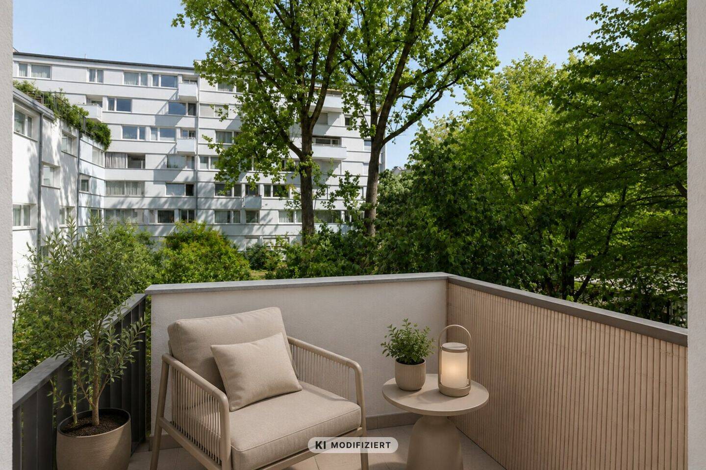 ruhige 5,5-Zimmer-Wohnung in Schwabing- Umgestaltungsmöglichkeiten, 80796 München (Schwabing-West)