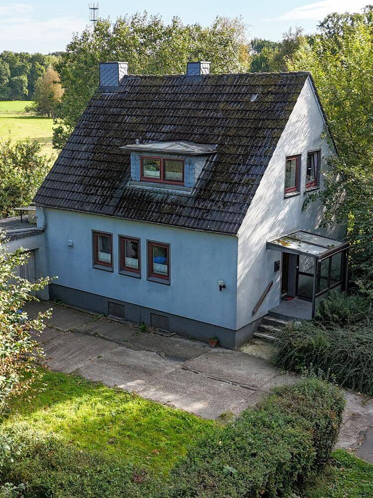 Einfamilienhaus mit viel Platz und Entwicklungspotenzial, 27612 Loxstedt