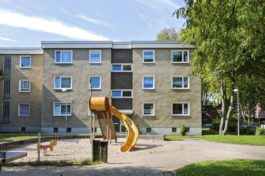 Hier fühlen sich Kinder wohl schöne 3-Zimmer-Wohnung in Duisburg Mittelmeiderich, 47138 Duisburg (Mittelmeiderich Neumühl Obermeiderich Ruhrort Untermeiderich)