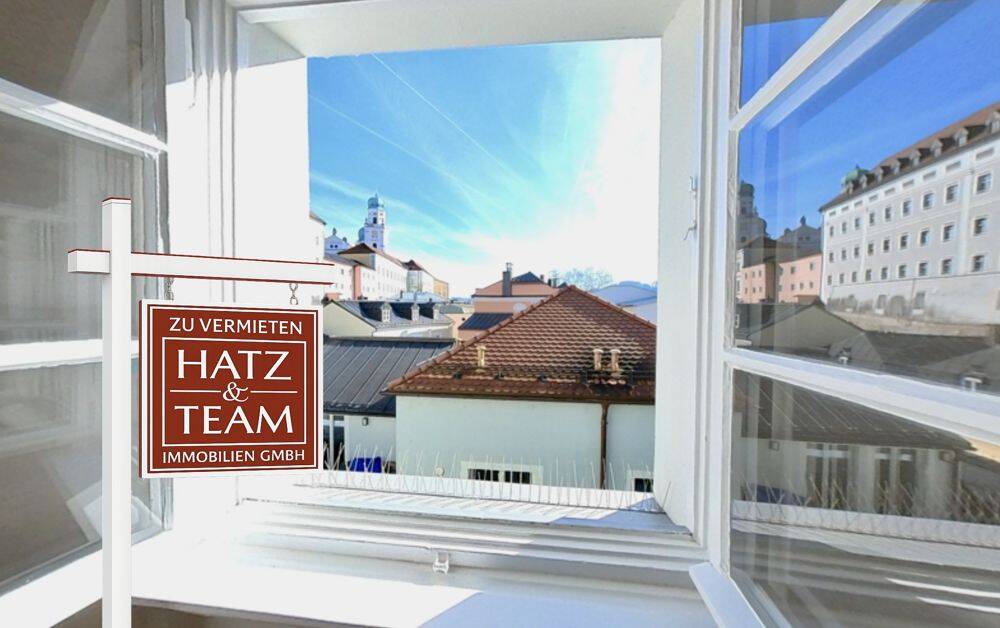 Lichtdurchflutete 2,5-Zimmer-Wohnung mit tollem Blick im Herzen der Passauer-Altstadt!, 94032 Passau (Altstadt Haidenhof-Nord Haidenhof-Süd Innstadt)