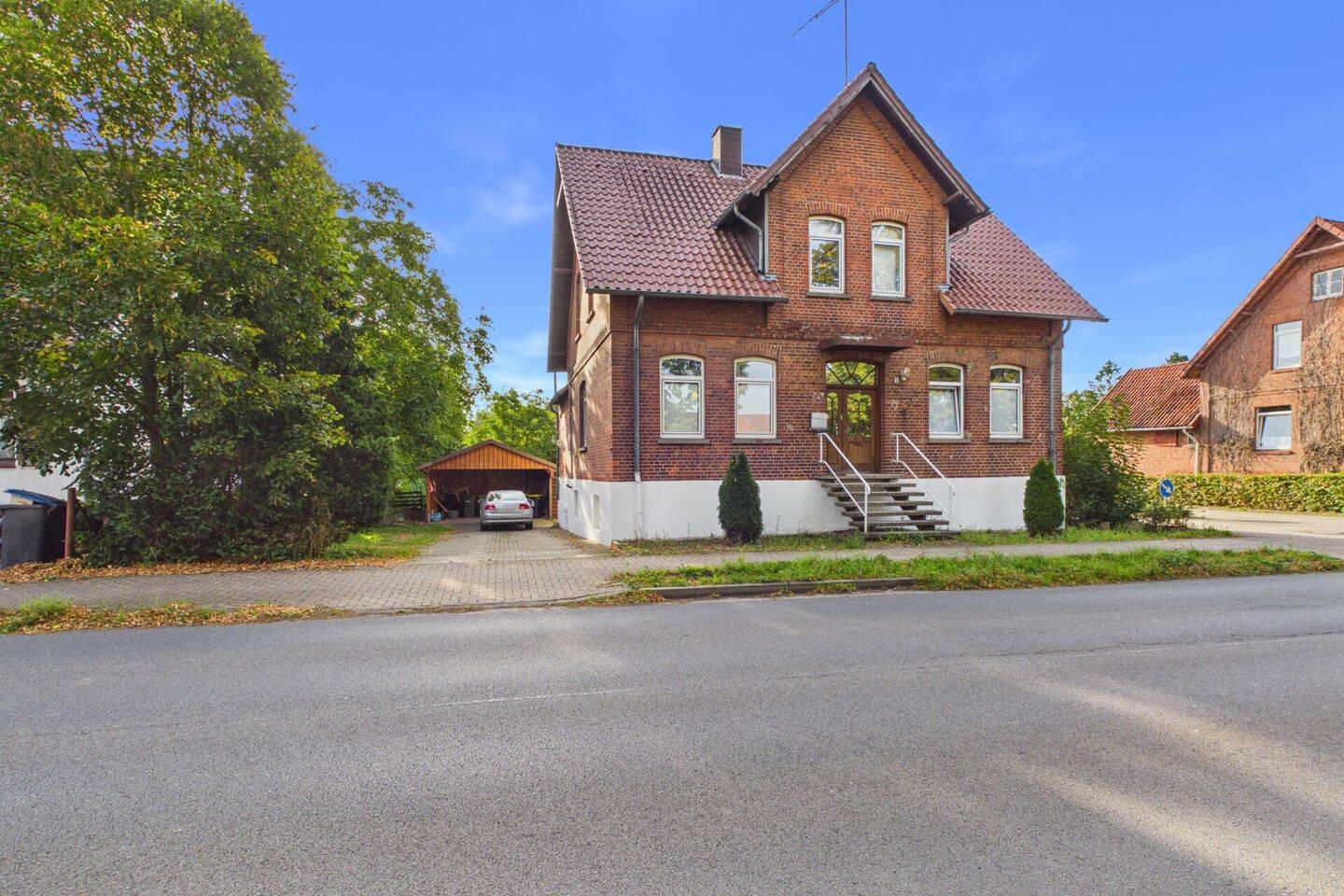 Einfamilienhaus mit großem Grundstück und genehmigtem Anbau – vielseitige Perspektiven in Rethem, 27336 Rethem (Aller)