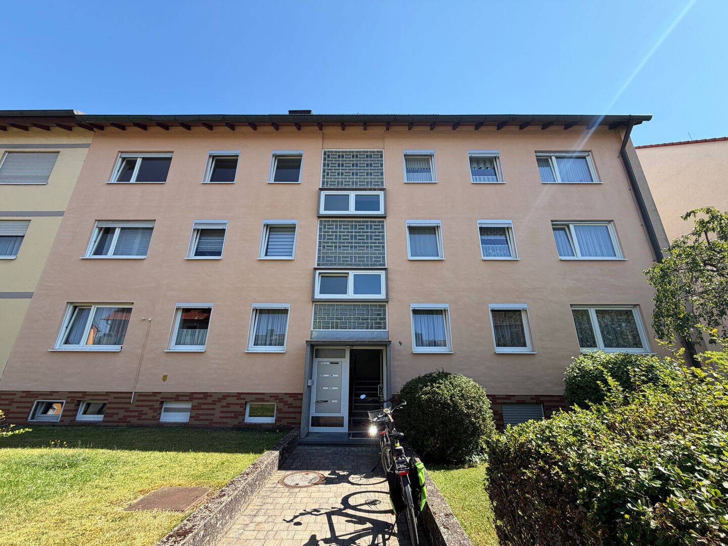 *Provisionsfrei* Freie 4-Zimmer-Wohnung in Memmelsdorf, 96117 Memmelsdorf