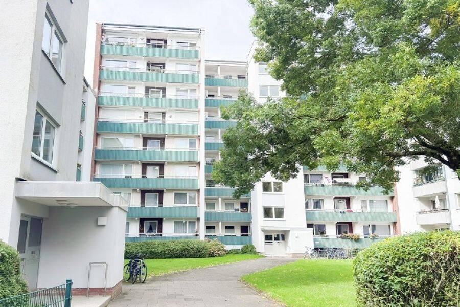 Moderne Eigentumswohnung mit Weitblick ins Grüne!, 24109 Kiel (Hasseldieksdamm Mettenhof)